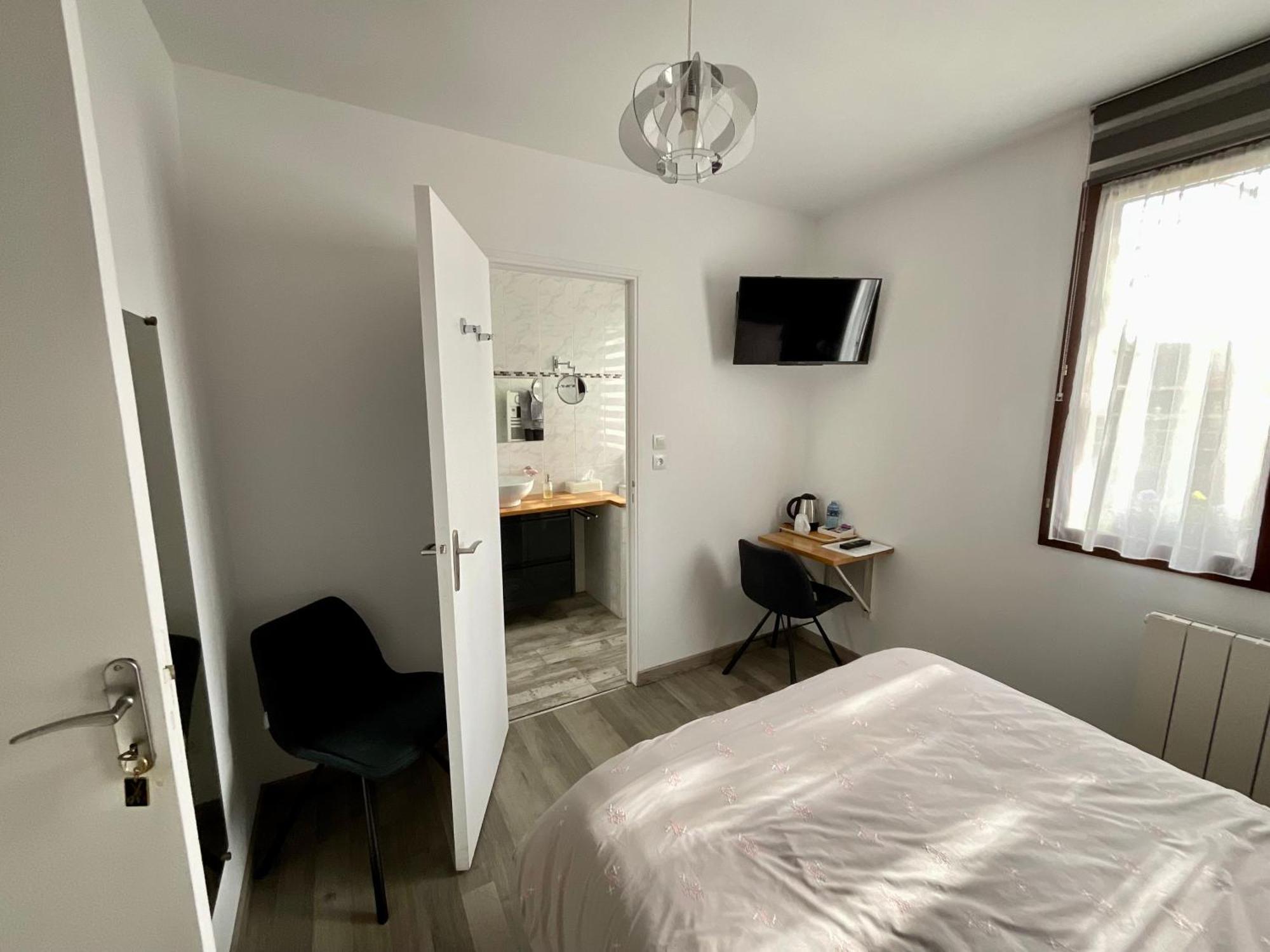 Chambres Tout Confort Du Tilleul Bosc-Benard-Commin Ruang foto